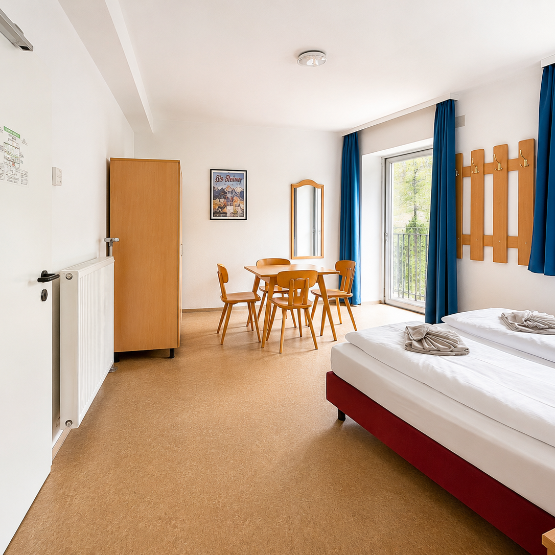 Doppelzimmer in der Hindenburg-Depandance Hotel Krone in Bad Gastein